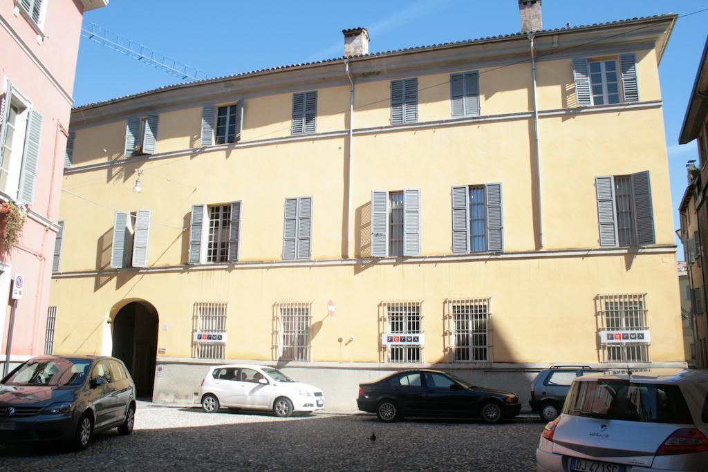 Luigi In Palazzo Bianchi Hotel Парма Стая снимка